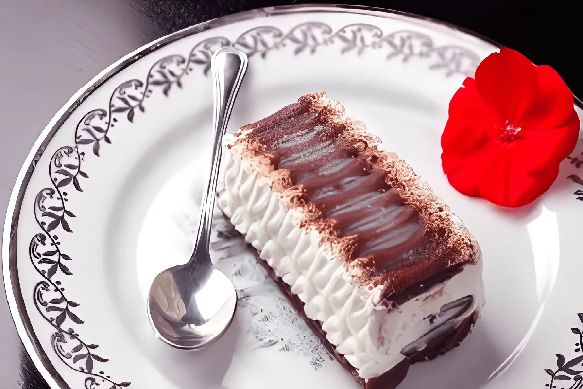 Explore Viennetta Ice Cream Cake: a blend of creamy layers and chocolate, a symbol of celebration and nostalgia.