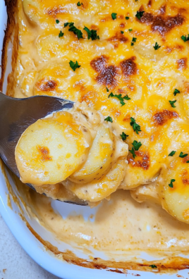 Easy Cheesy Scalloped Potatoes