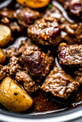 Slow Cooker Garlic Butter Beef Bites & Potatoes