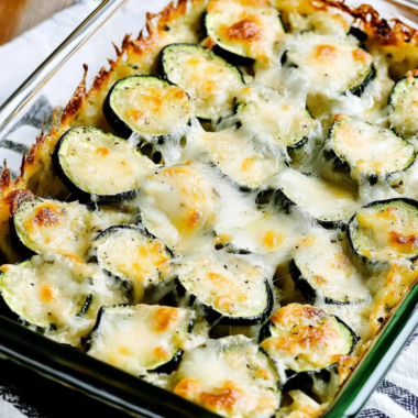 Low-Carb Easy Cheesy Zucchini Bake