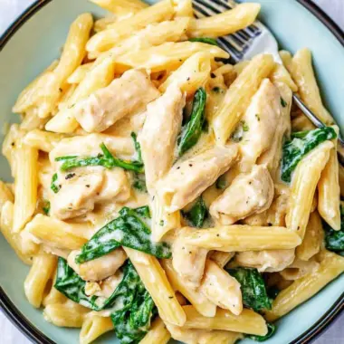 Cheesy Chicken Pasta