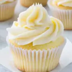 Classic Vanilla Cupcakes