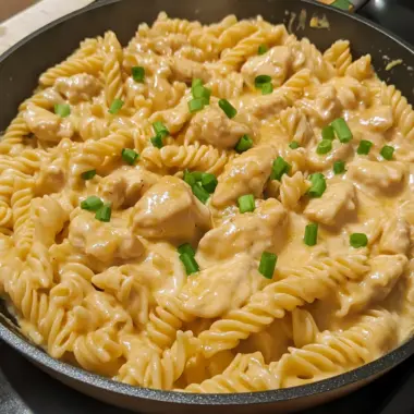 Creamy Smoky White Cheddar Honey Butter Chicken Pasta Skillet