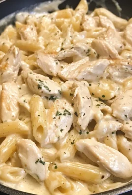 One Skillet Creamy Garlic Ranch Chicken Pasta 2
