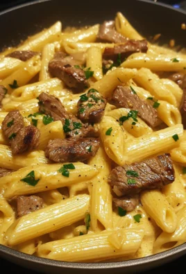 Skillet Creamy Garlic Honey Butter Steak Pasta 2